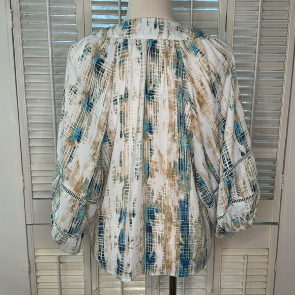 Sharagano Graphic Print Blouse - Picture 4 of 6